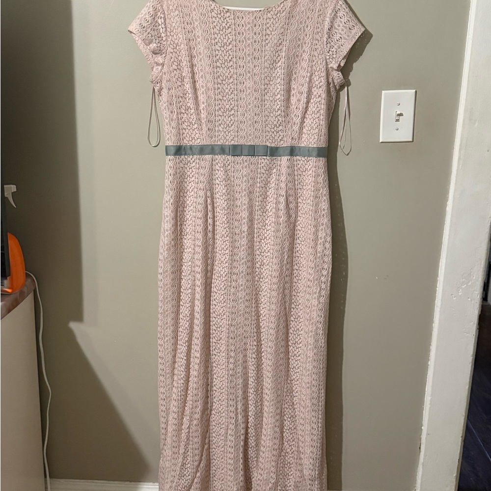LC Lauren Conrad Blush Lace Maxi Dress